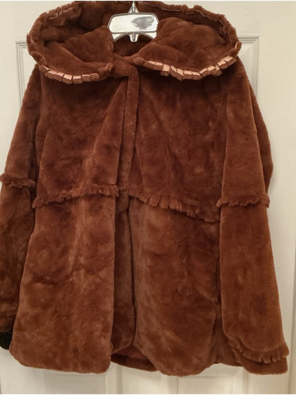 Cozy Brown Teddy Jacket with Decorative Collar